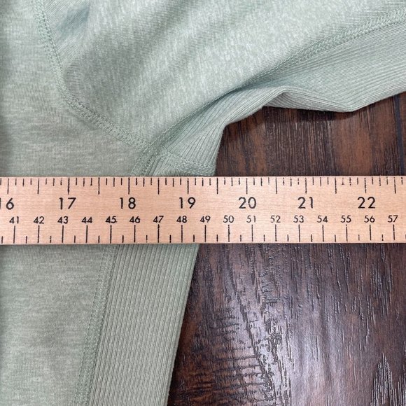 Old Navy Active Crop Top Large Green Mock Neck Cozecore Stretch Women's - Picture 8 of 12